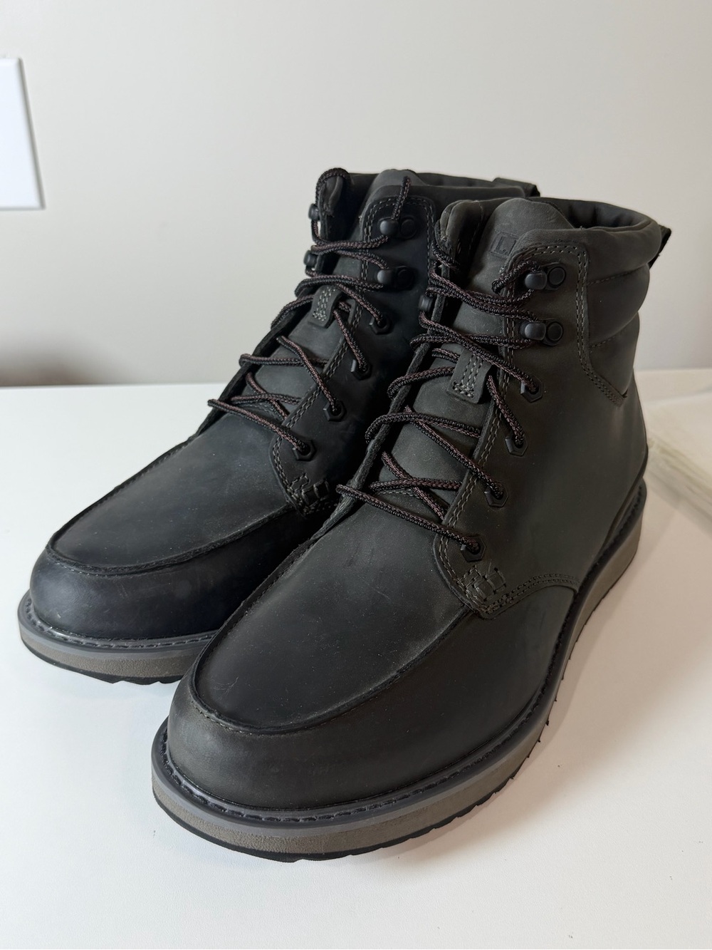 L.L. Bean Size 11 Men's Stonington Moc Toe Black Leather Lace-Up Ankle Boots